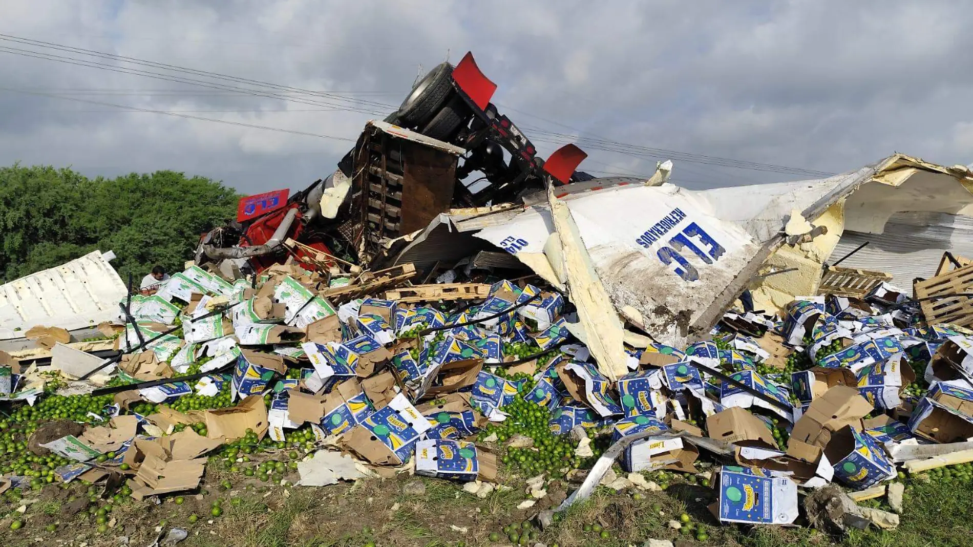 Carreterazo deja una persona sin vida en la carretera Zaragoza-Victoria, Tamaulipas El Diario MX (2)